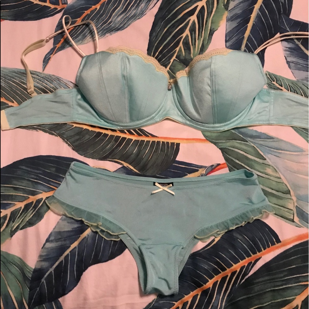 “Bride to Be” Bra Set Lock & Keys - Picture 8 of 14